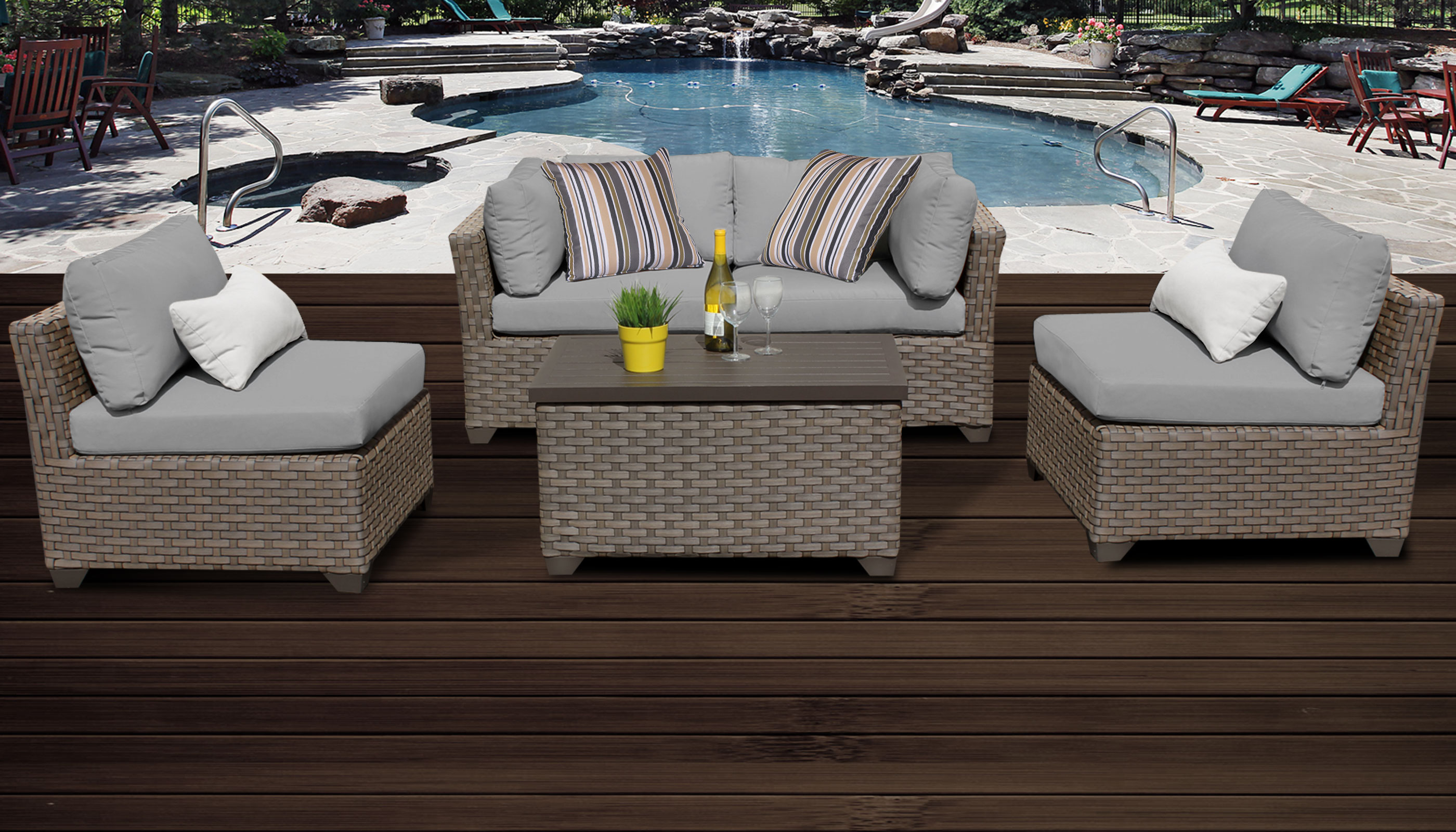 Monterey 5 Piece Outdoor Wicker Patio Furniture Set 05c